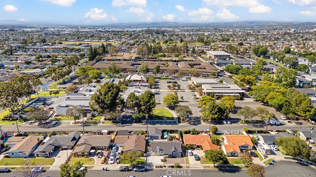 7083 Santa Rita
