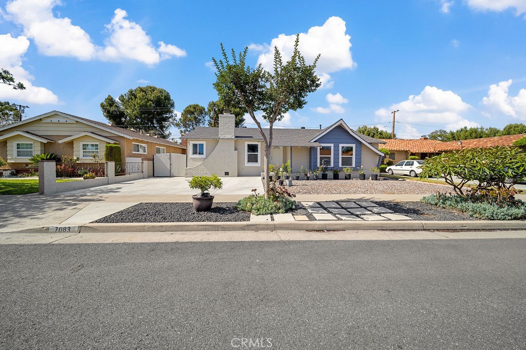 7083 Santa Rita
