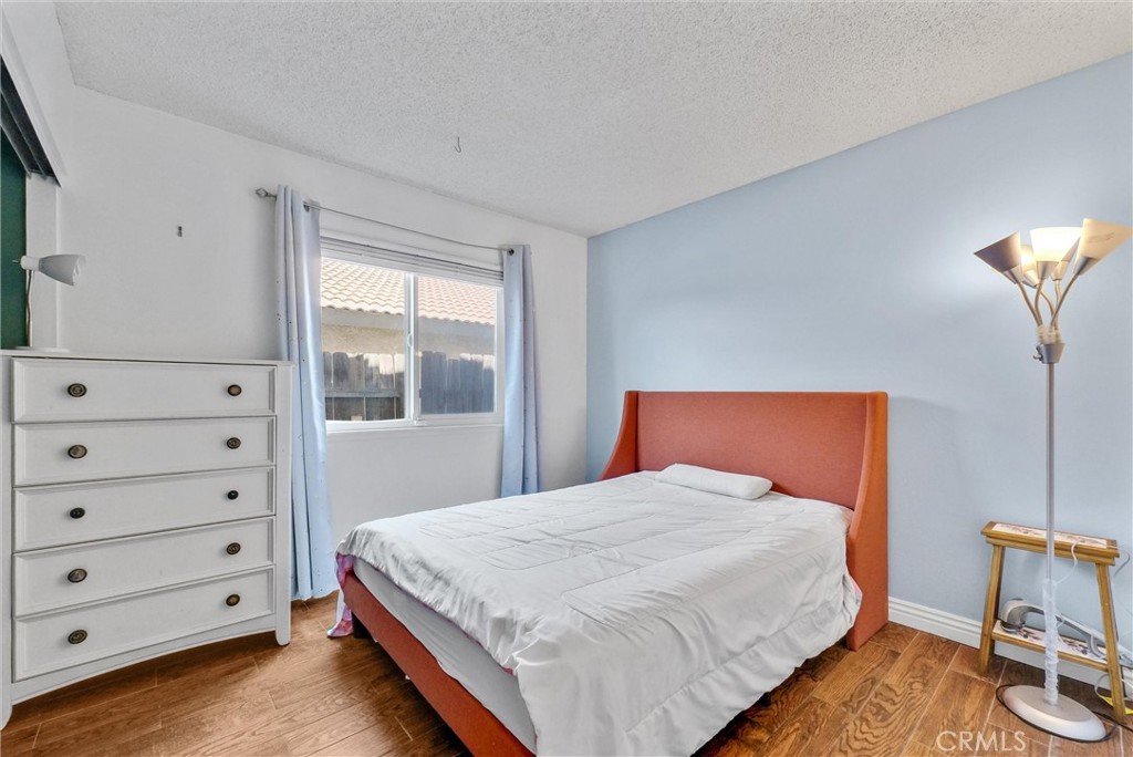 3415 Siskiyou Circle