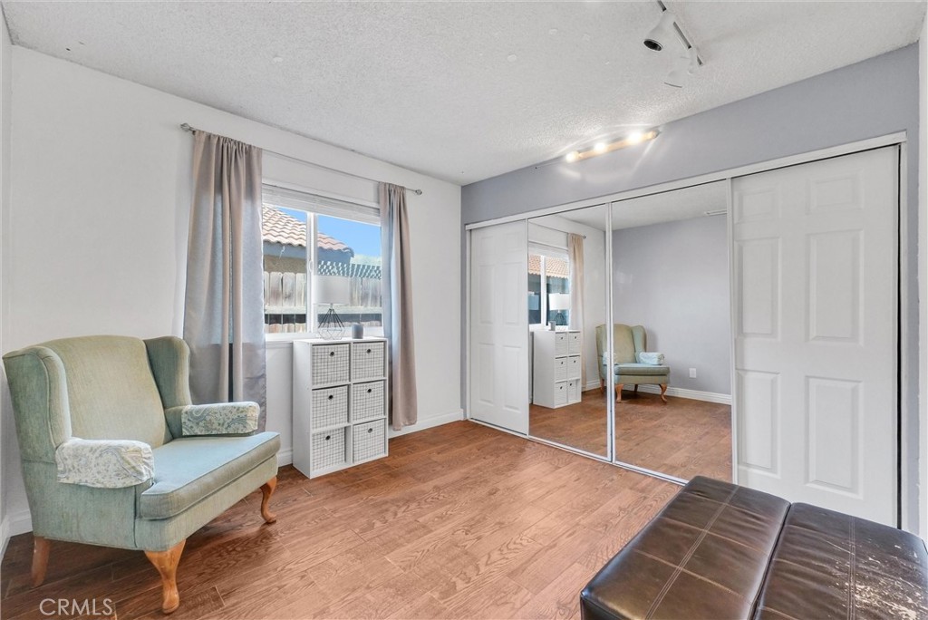 3415 Siskiyou Circle