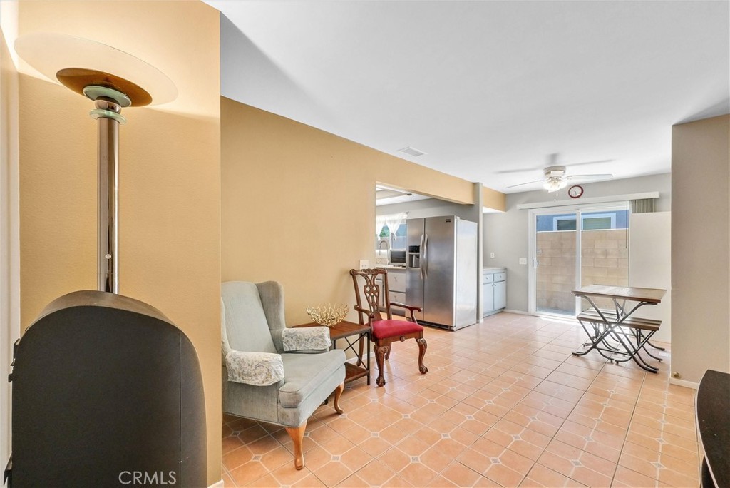 3415 Siskiyou Circle