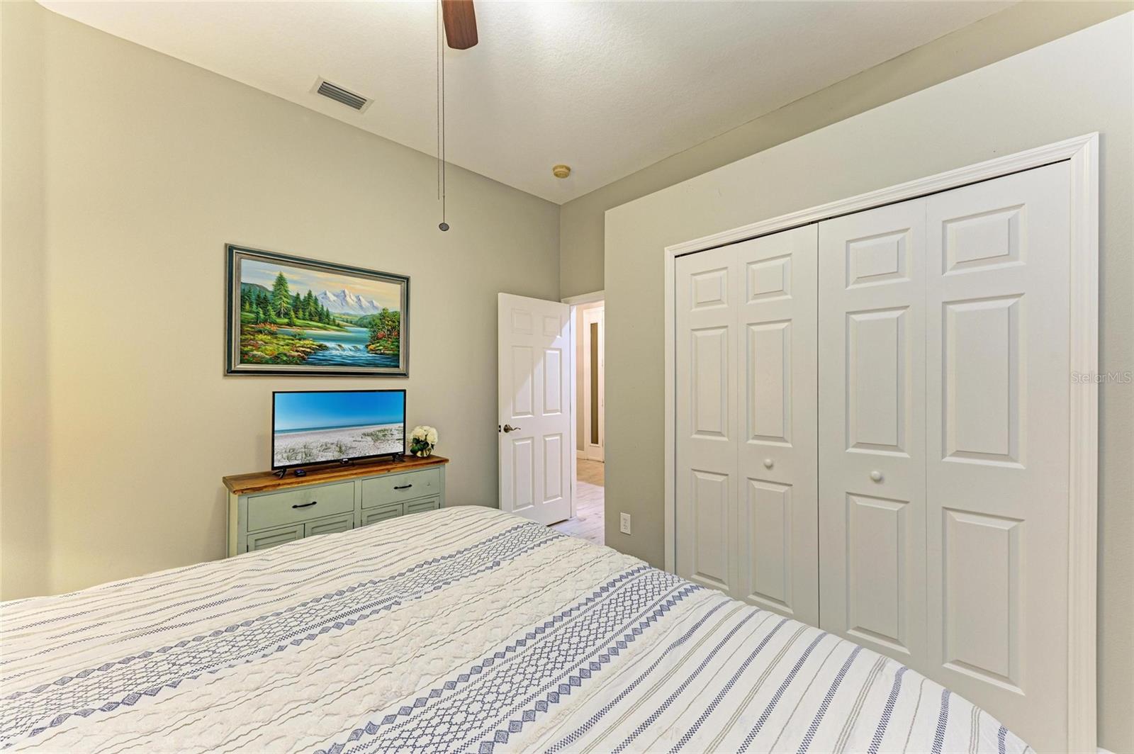 12175 MAPLE RIDGE DR