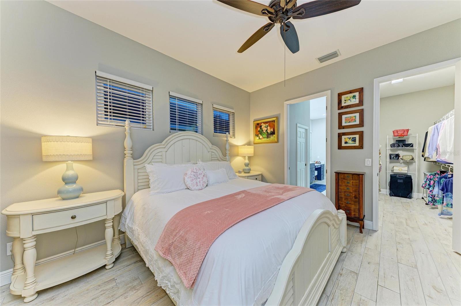 12175 MAPLE RIDGE DR