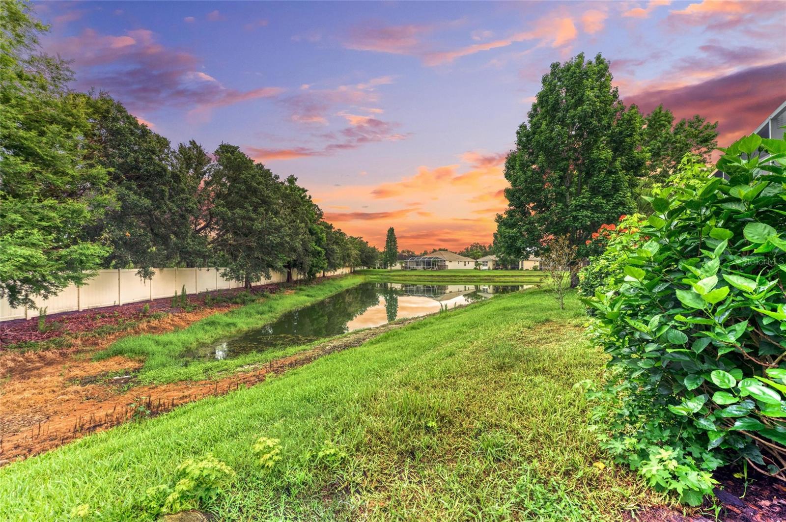 12175 MAPLE RIDGE DR