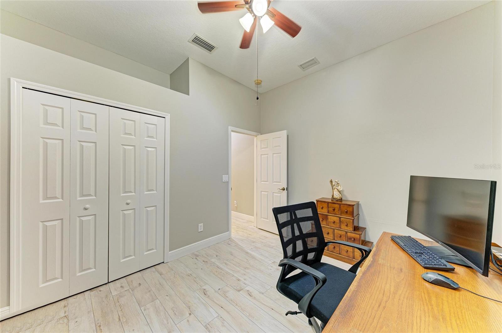 12175 MAPLE RIDGE DR