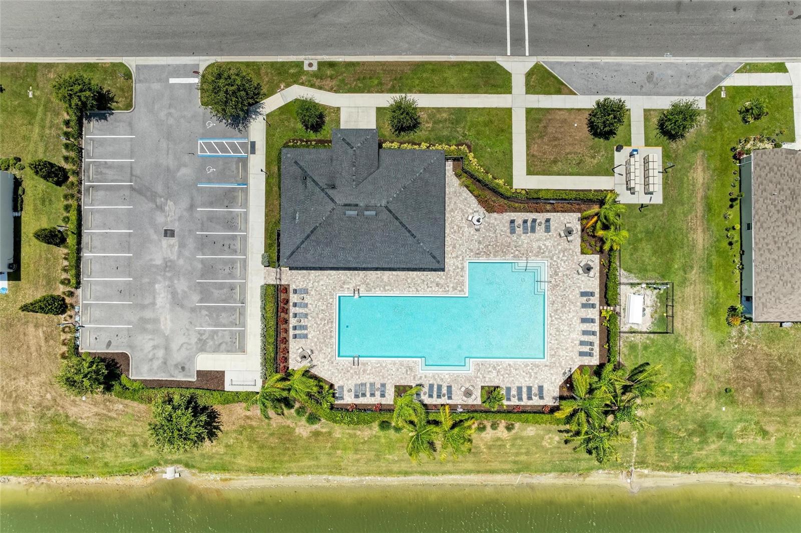 4206 PARK WILLOW AVE