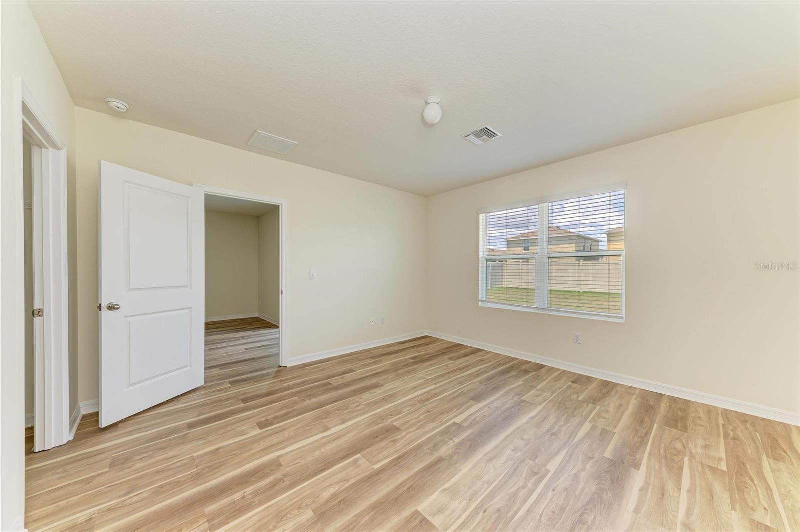 4206 PARK WILLOW AVE