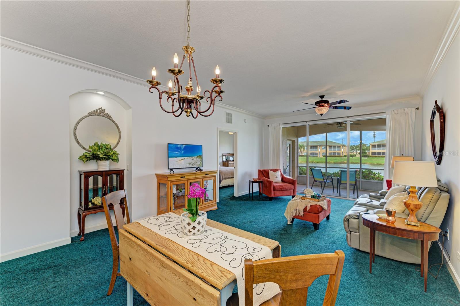 6654 7TH AVENUE CIR W #6654