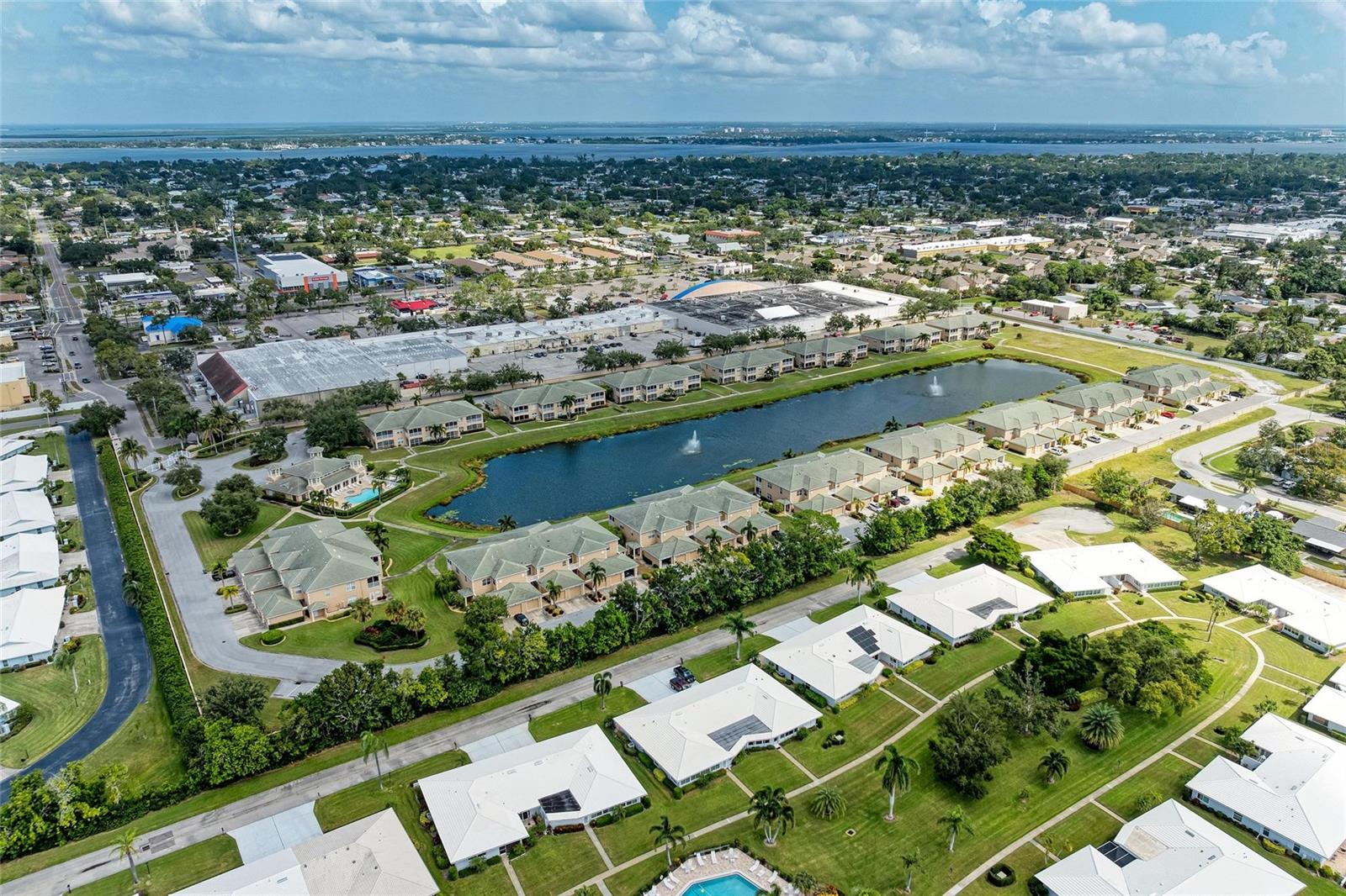 6654 7TH AVENUE CIR W #6654