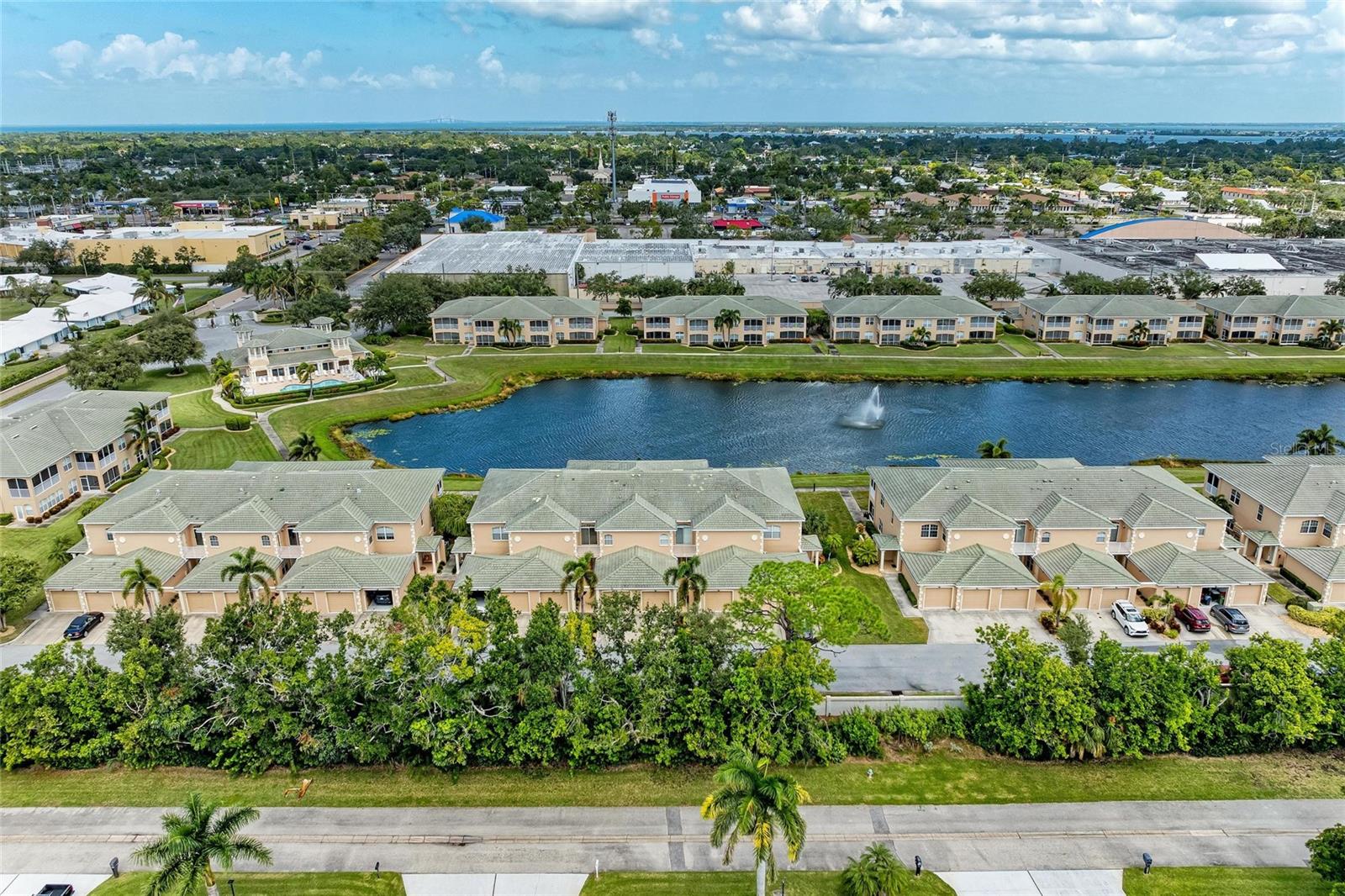 6654 7TH AVENUE CIR W #6654