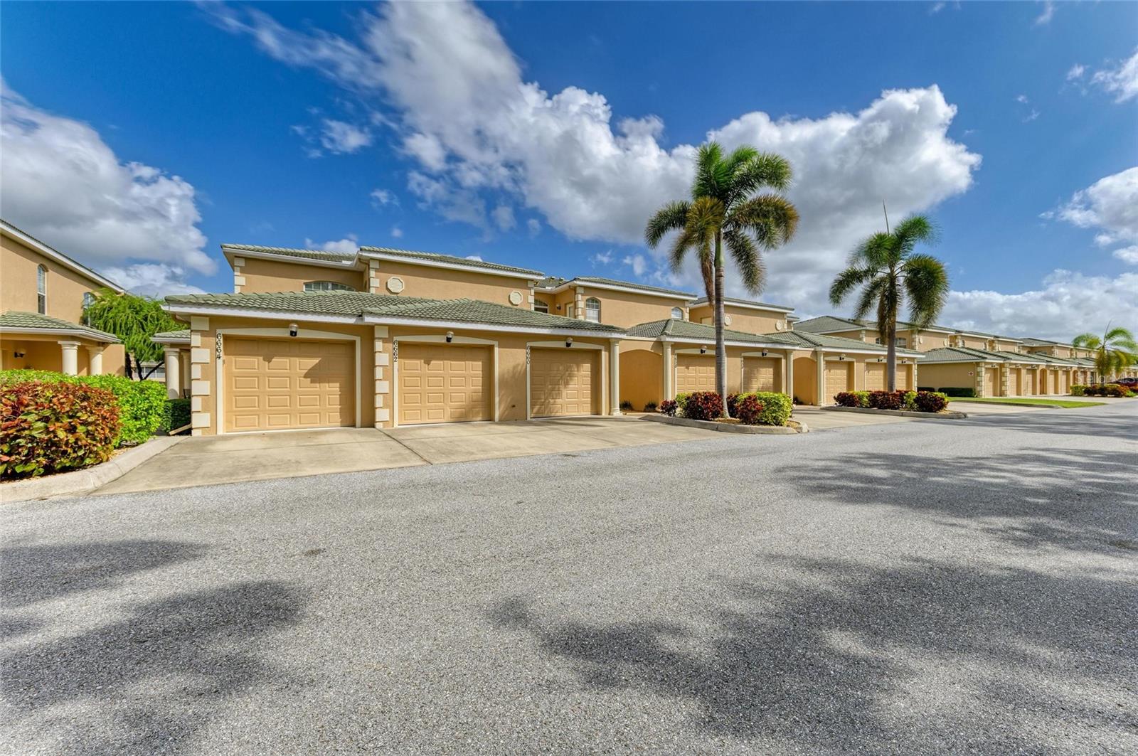 6654 7TH AVENUE CIR W #6654