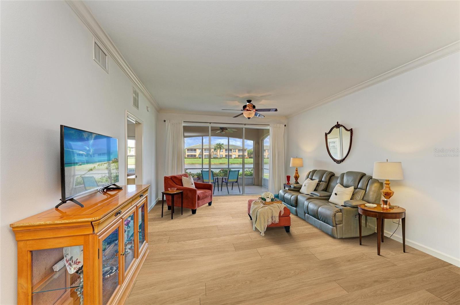 6654 7TH AVENUE CIR W #6654