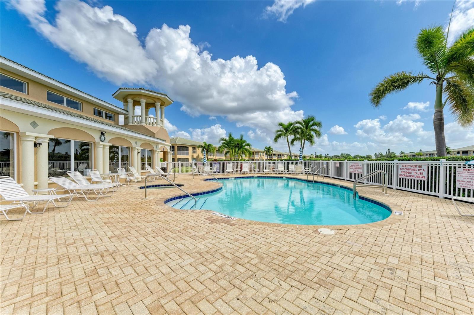 6654 7TH AVENUE CIR W #6654