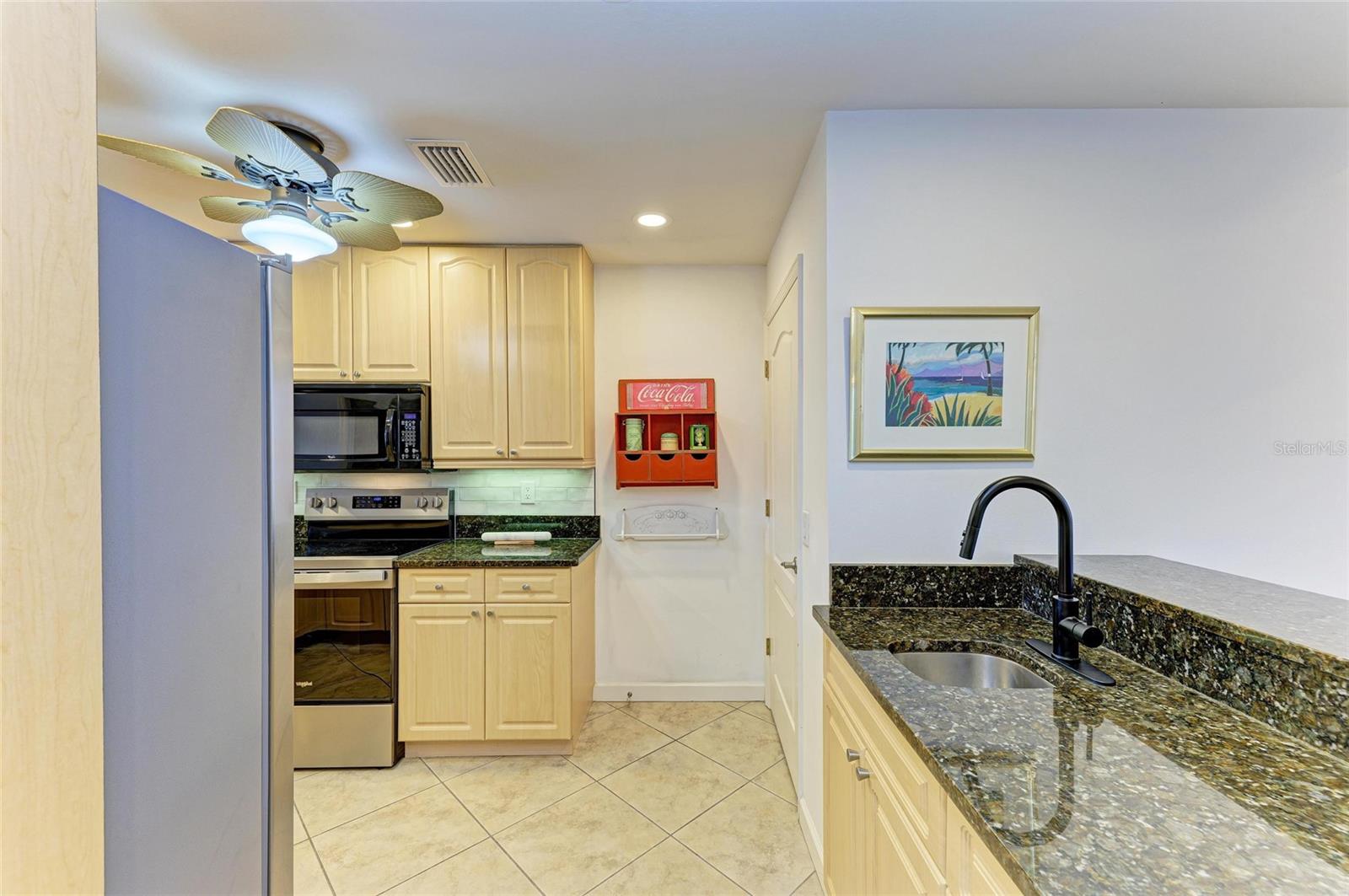 6654 7TH AVENUE CIR W #6654