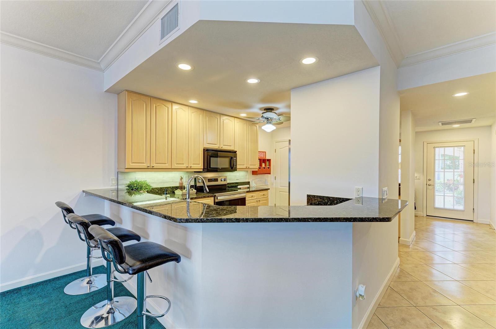 6654 7TH AVENUE CIR W #6654