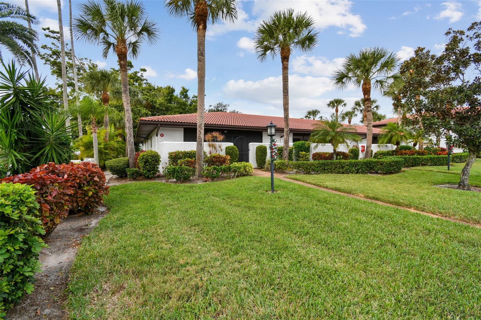 3500 EL CONQUISTADOR PKWY #301