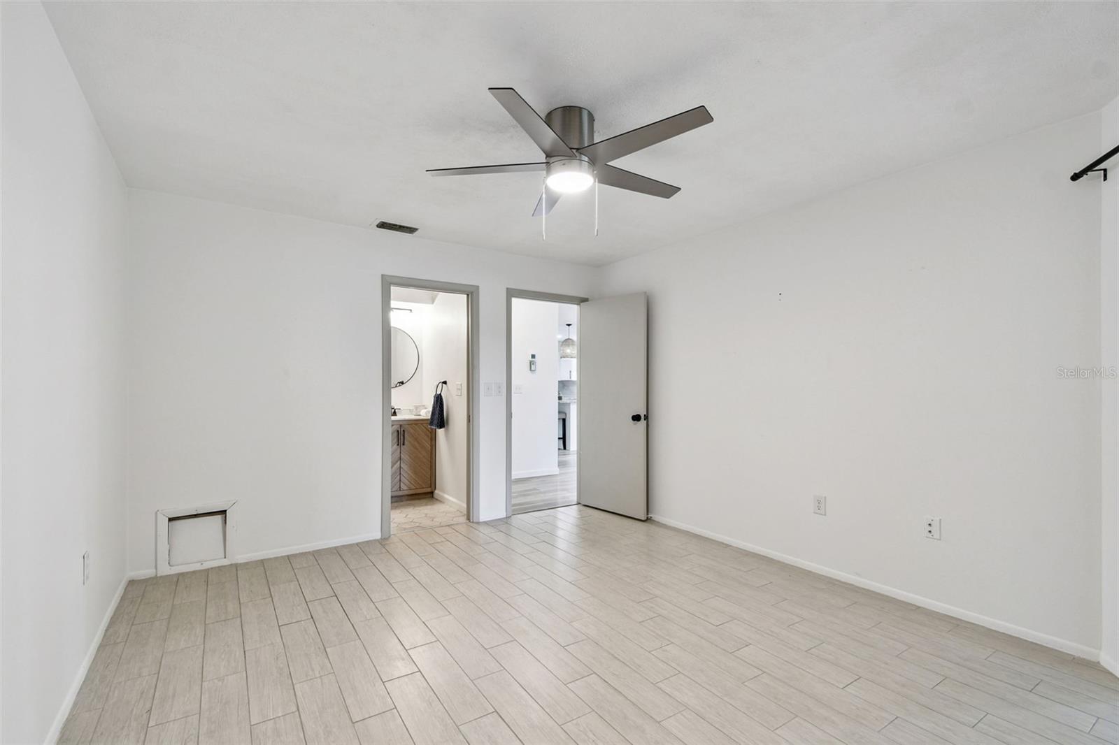 3500 EL CONQUISTADOR PKWY #301