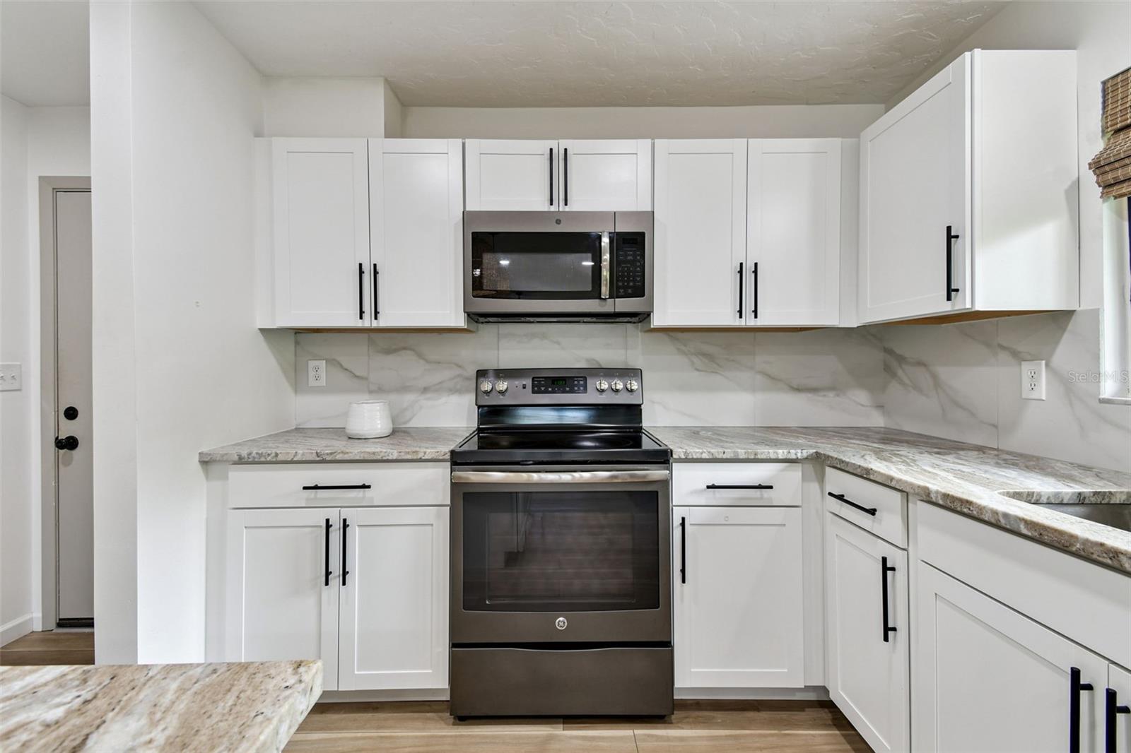 3500 EL CONQUISTADOR PKWY #301