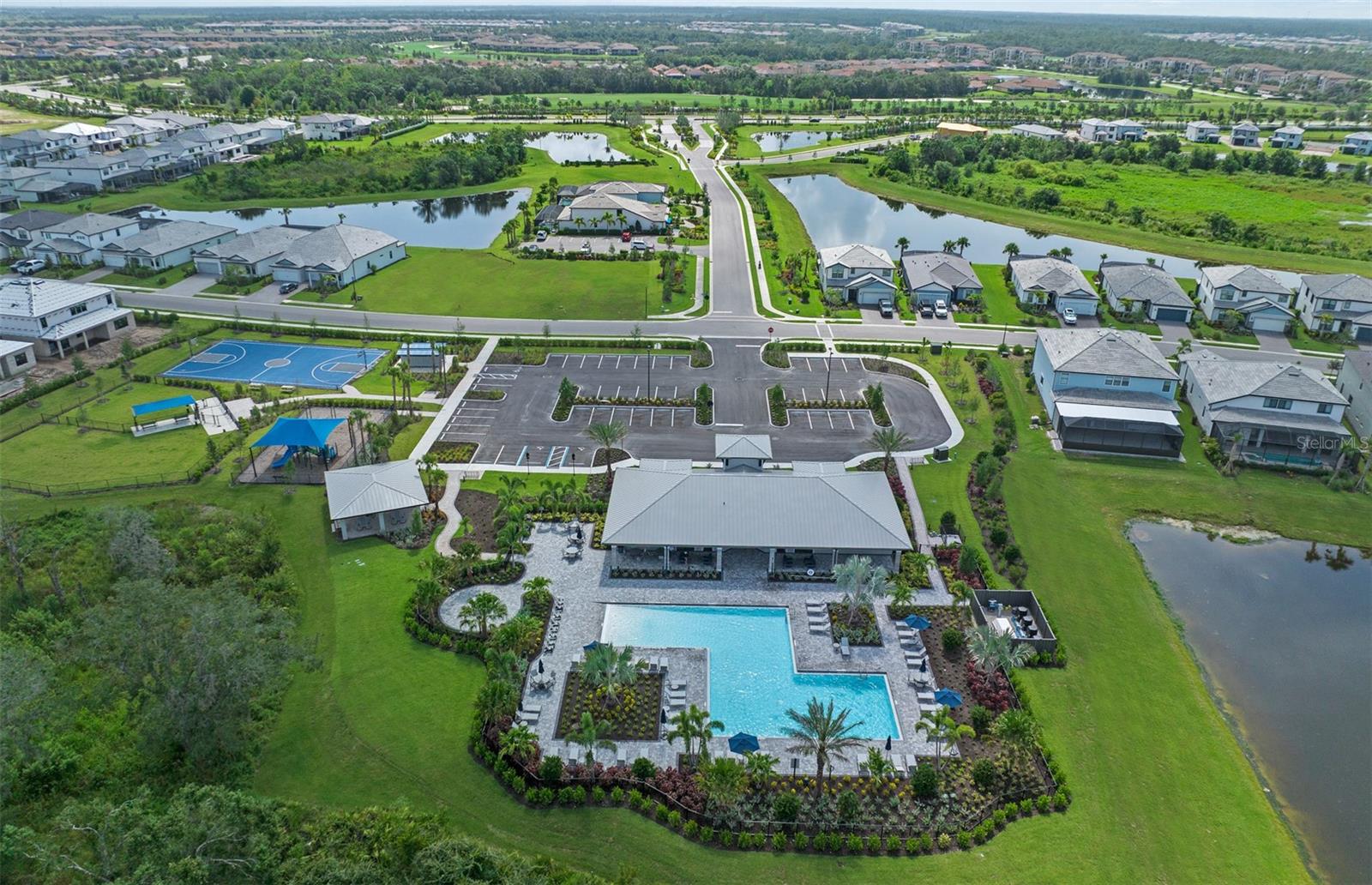 16305 PEBBLE RIDGE DR