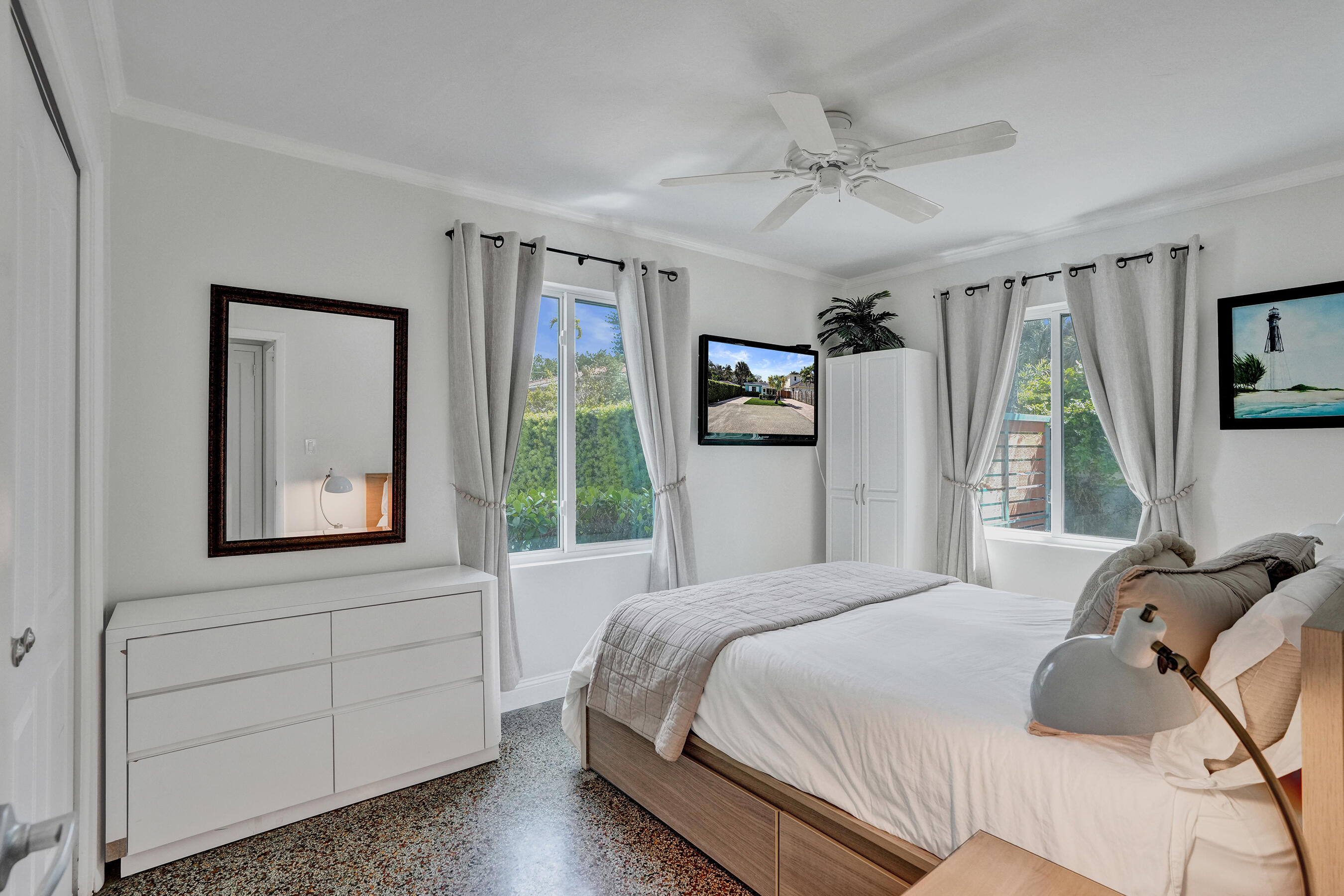 846 SW 11th Court