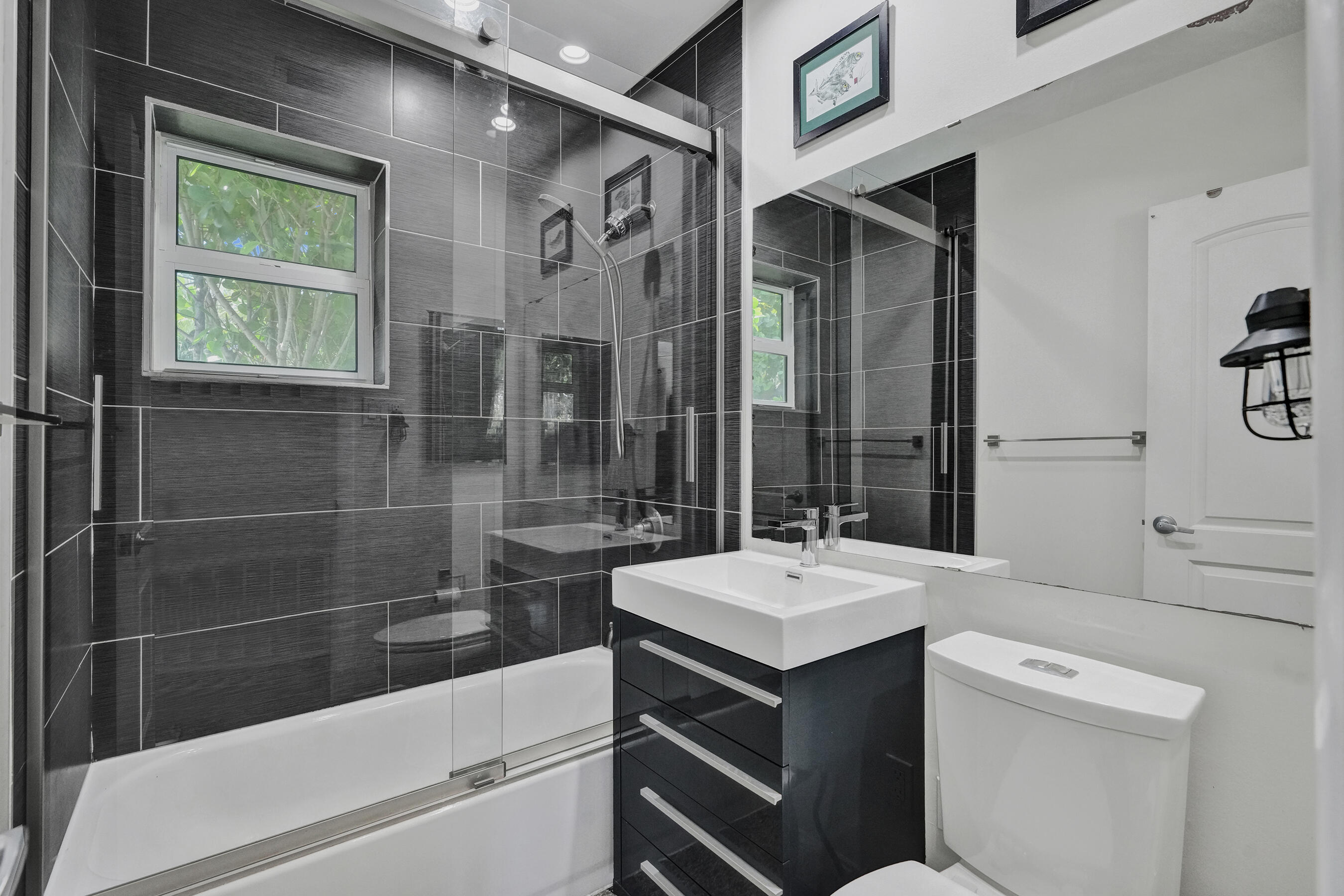 846 SW 11th Court