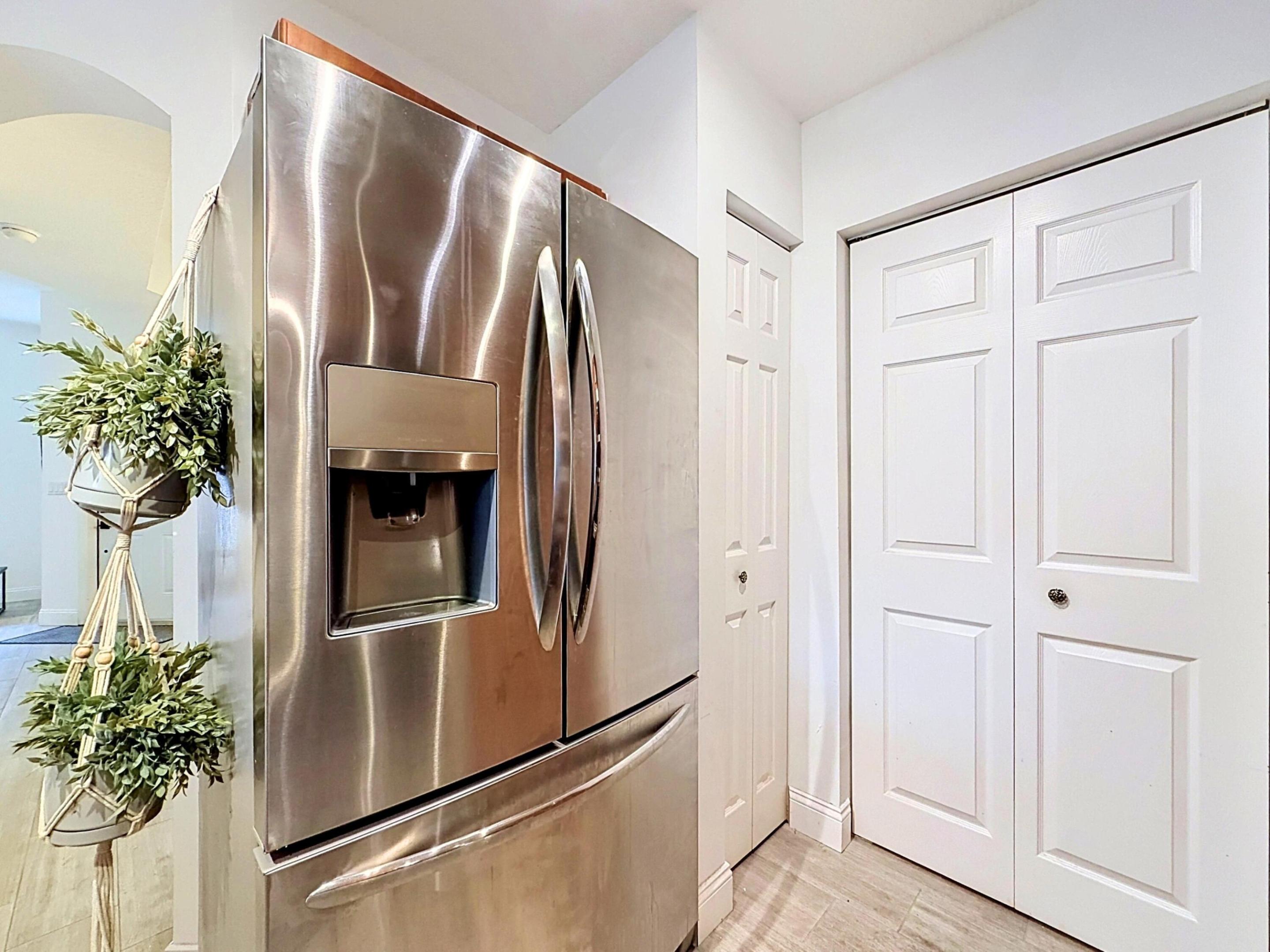 2154 Anchor Court