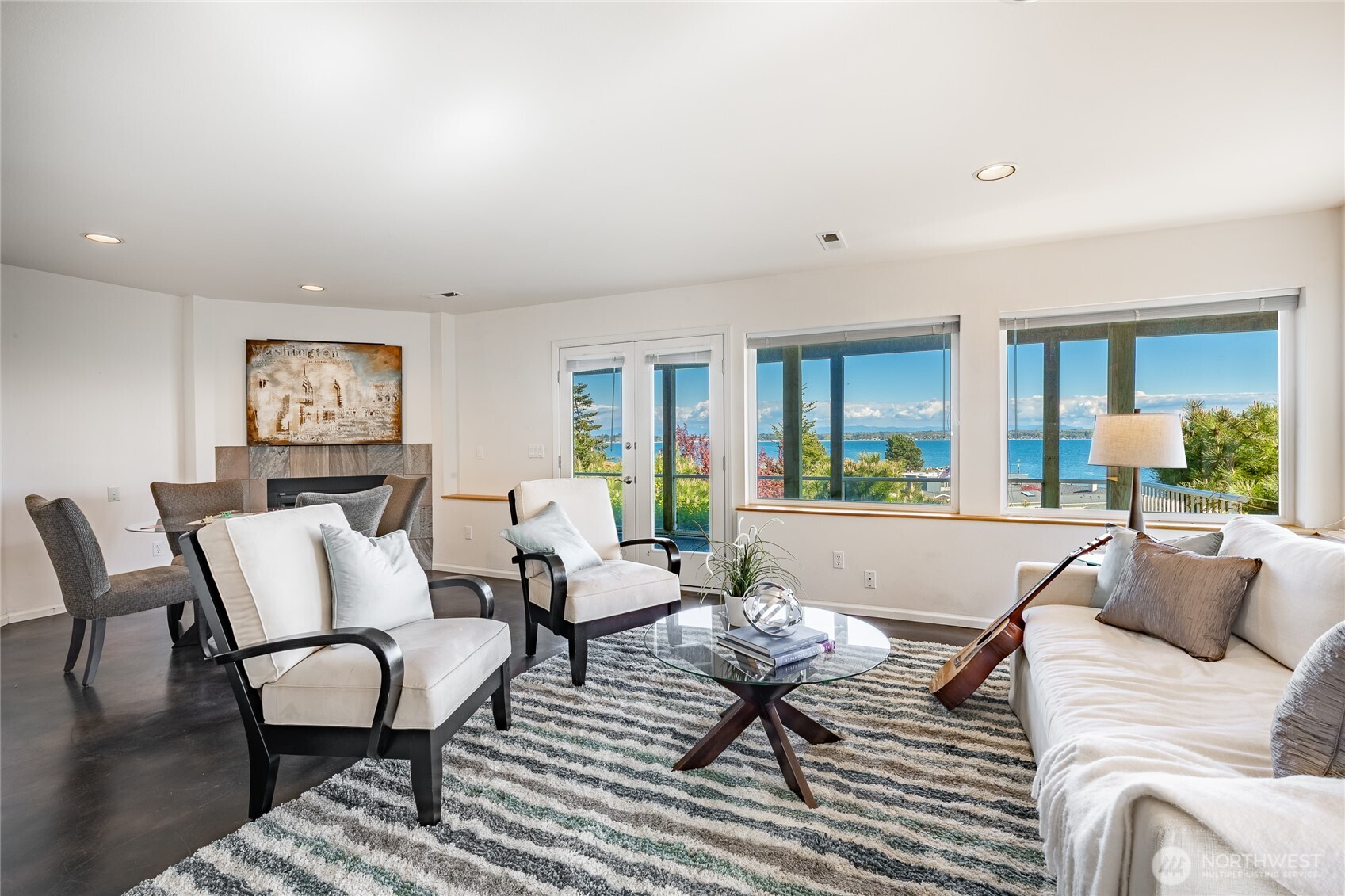 8012 Chinook Way