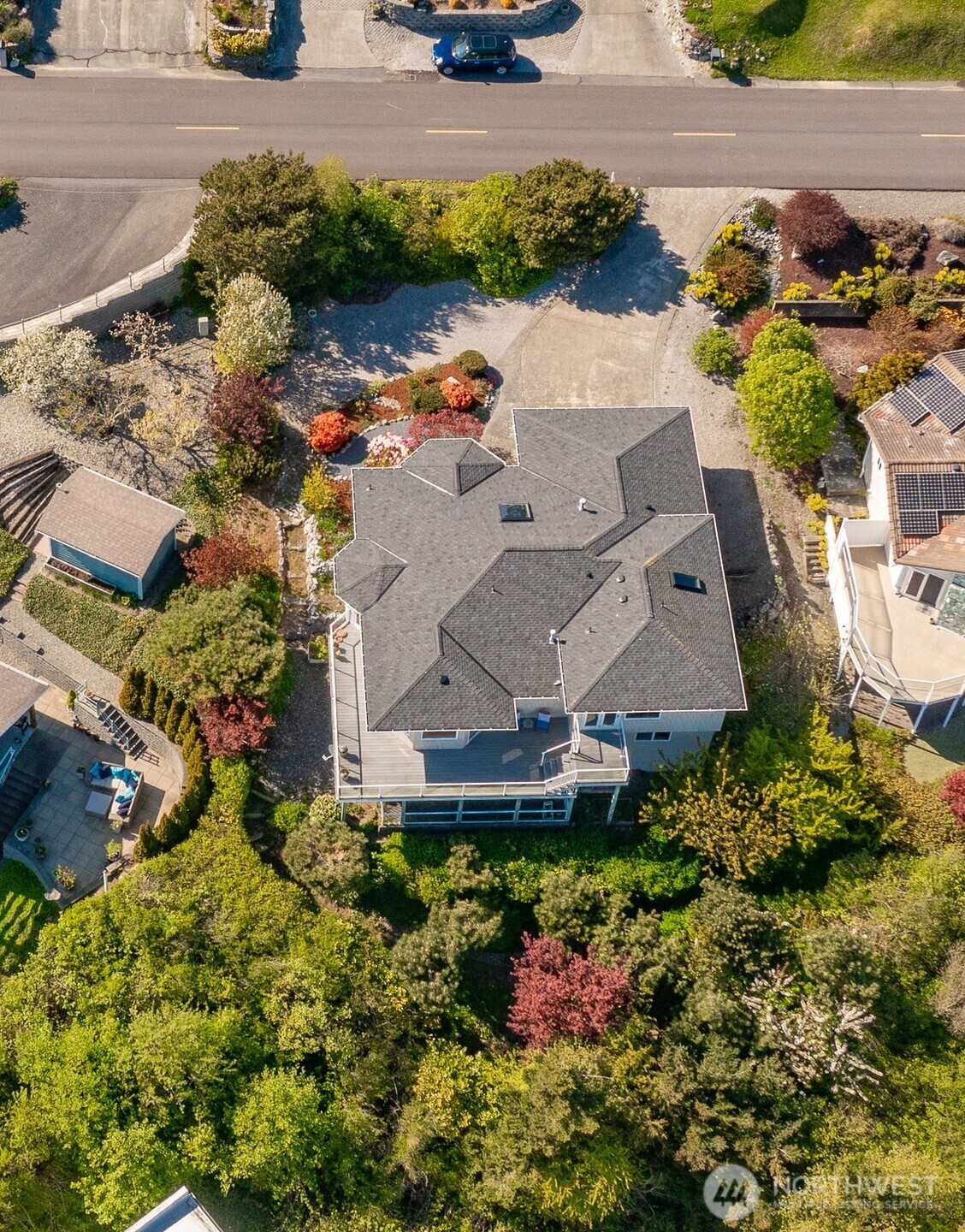 8012 Chinook Way