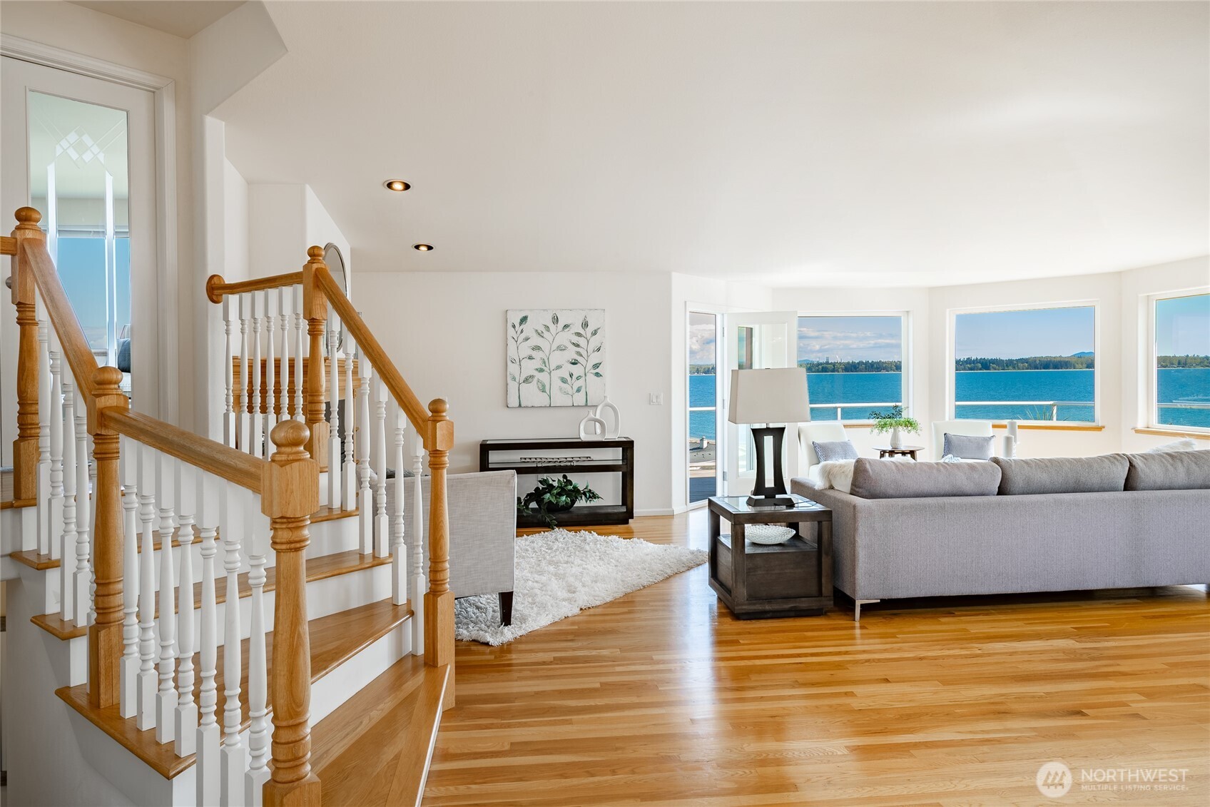 8012 Chinook Way