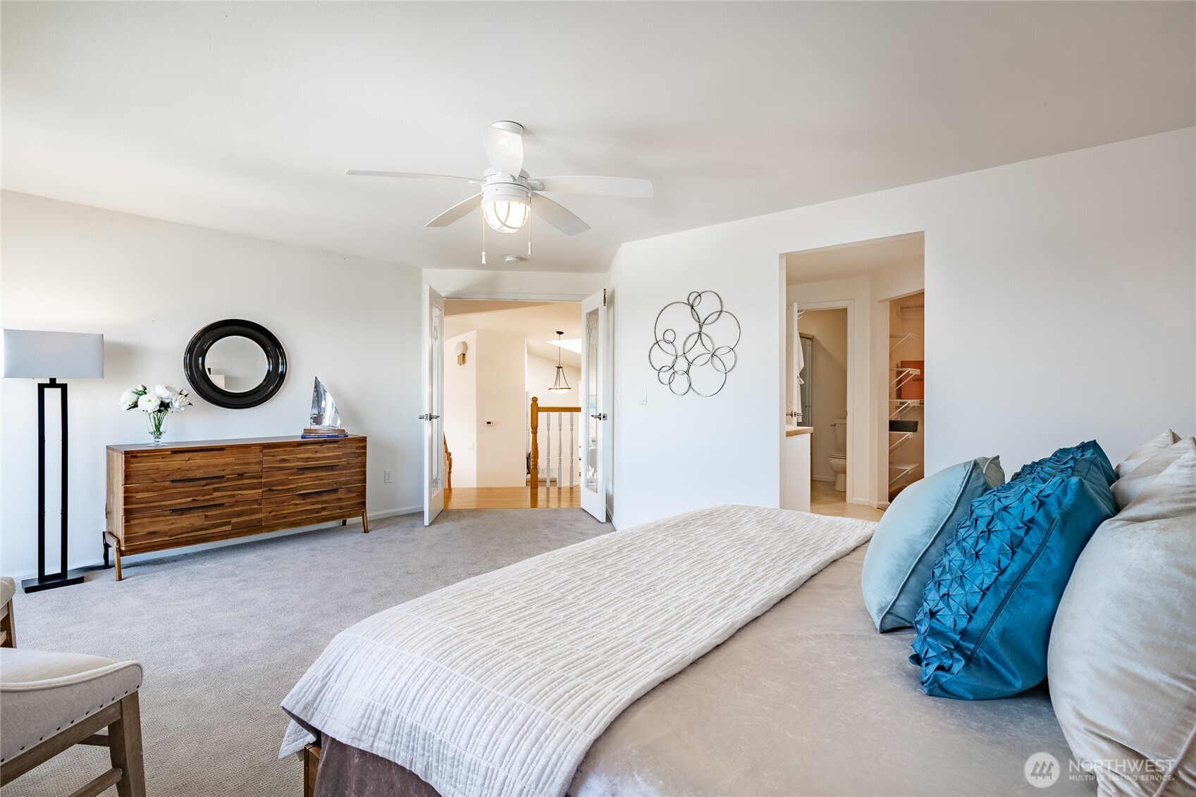 8012 Chinook Way