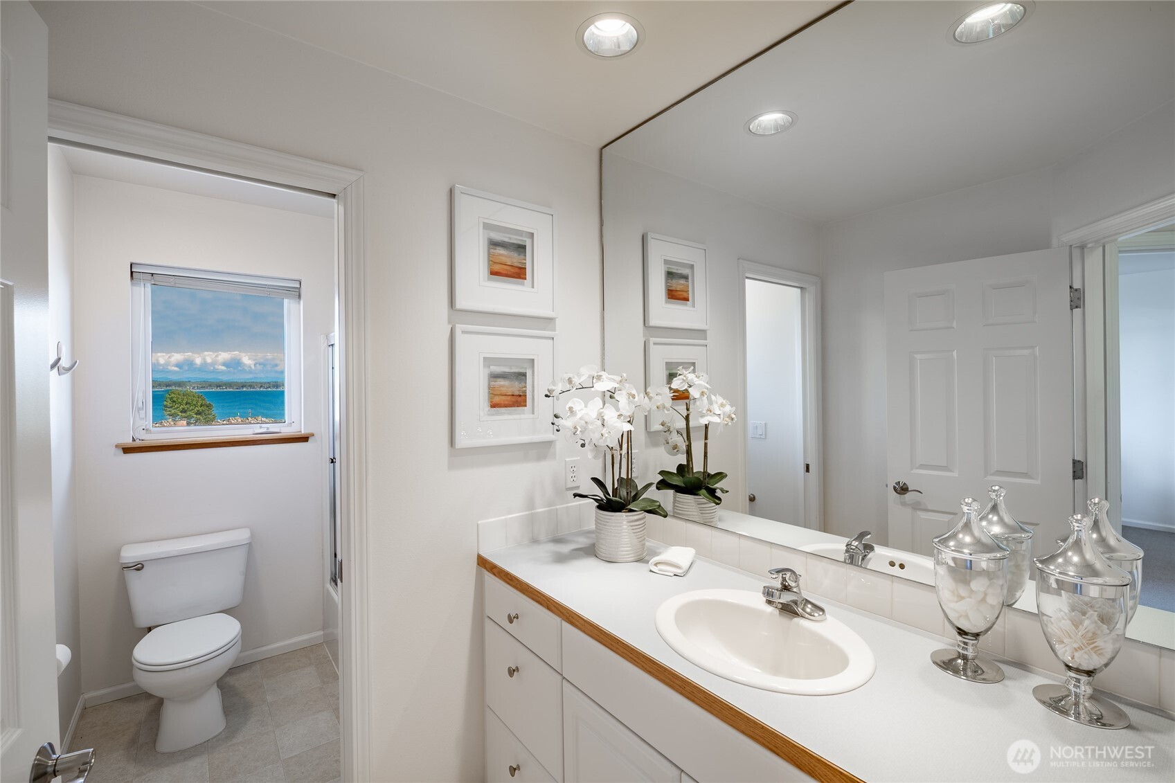 8012 Chinook Way