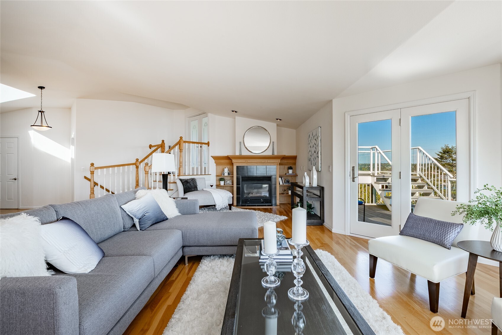 8012 Chinook Way
