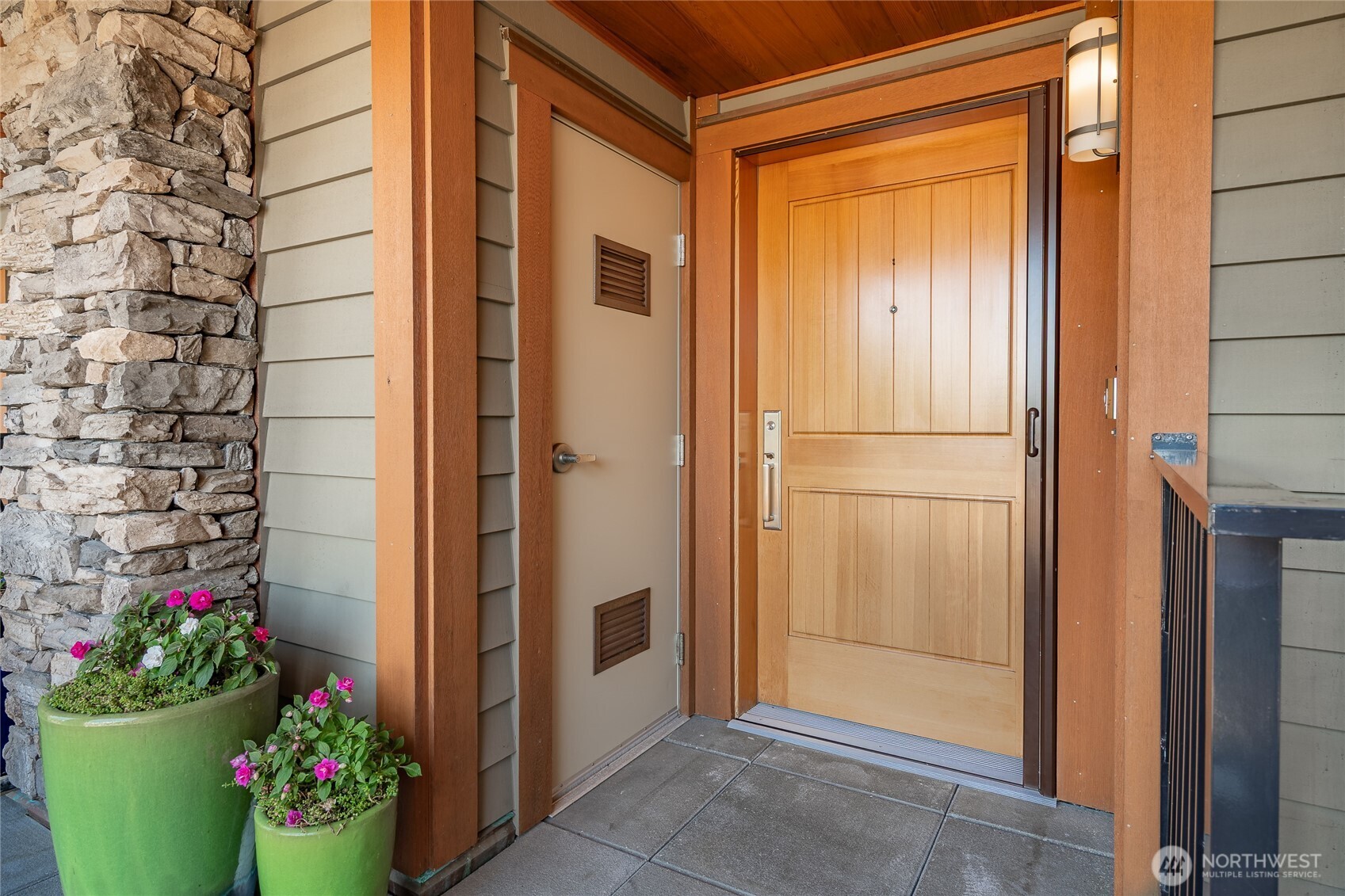 9525 Semiahmoo Parkway Unit: A204