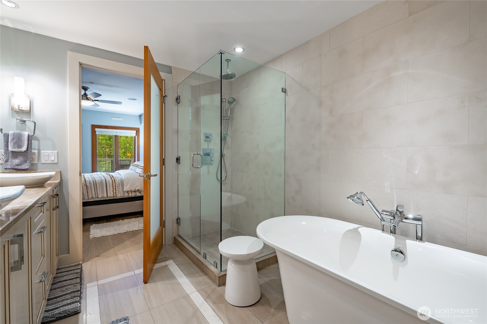 9525 Semiahmoo Parkway Unit: A204