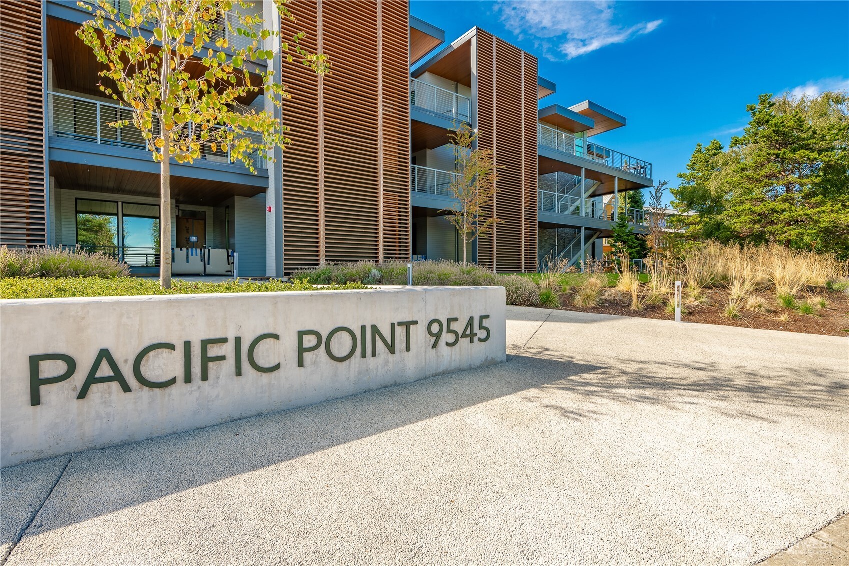 9545 Semiahmoo Parkway Unit: 201