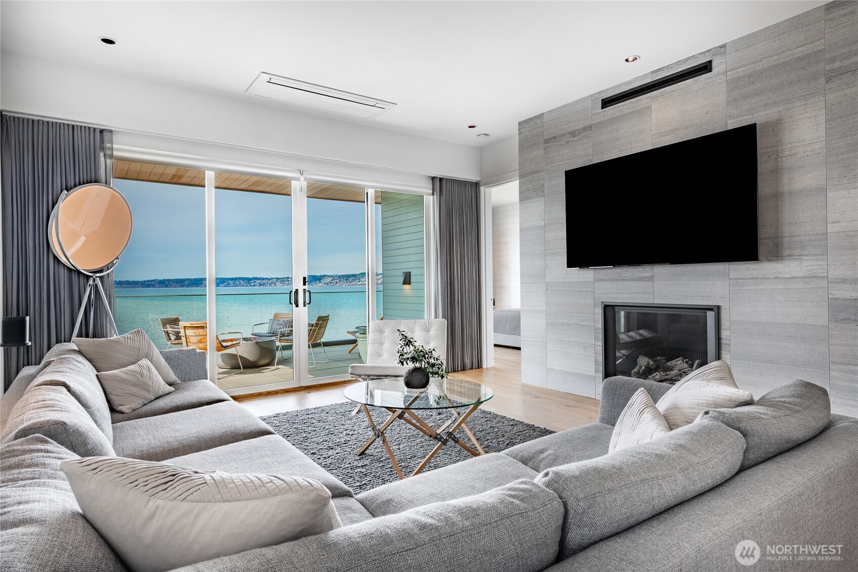 9545 Semiahmoo Parkway Unit: 201