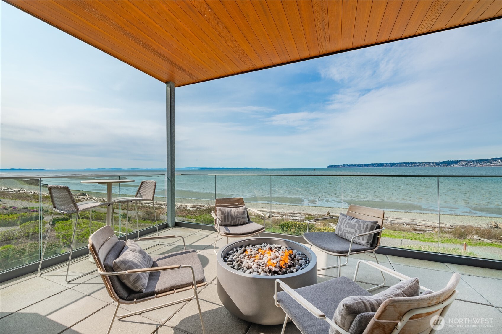 9545 Semiahmoo Parkway Unit: 201