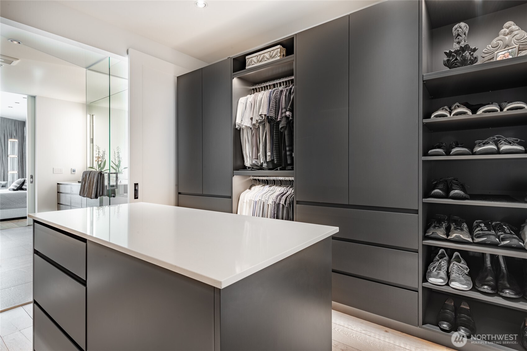 9545 Semiahmoo Parkway Unit: 201