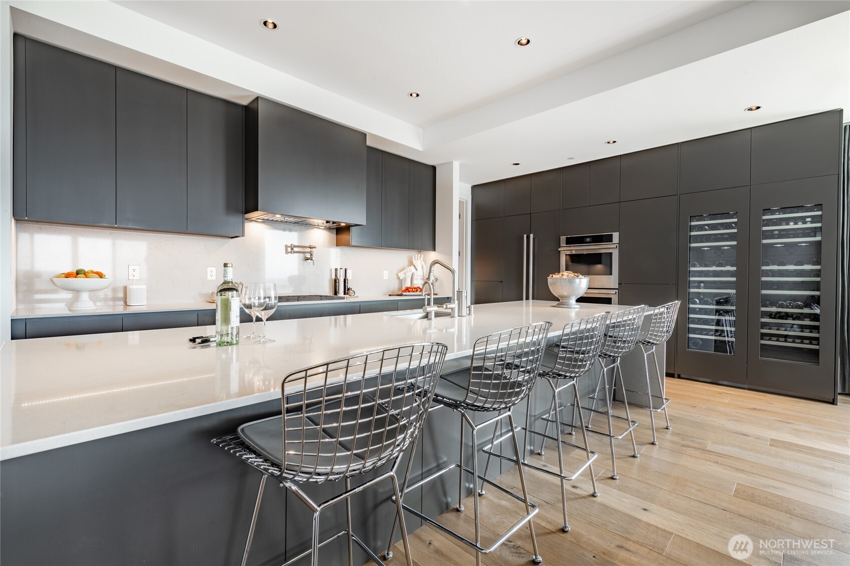 9545 Semiahmoo Parkway Unit: 201