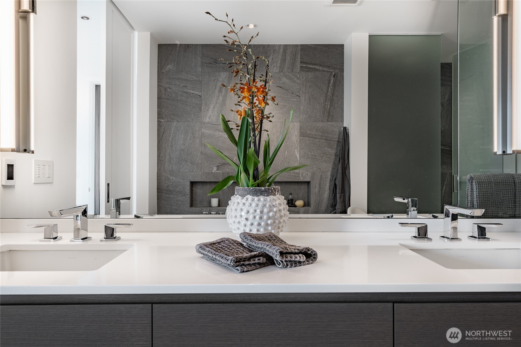 9545 Semiahmoo Parkway Unit: 201