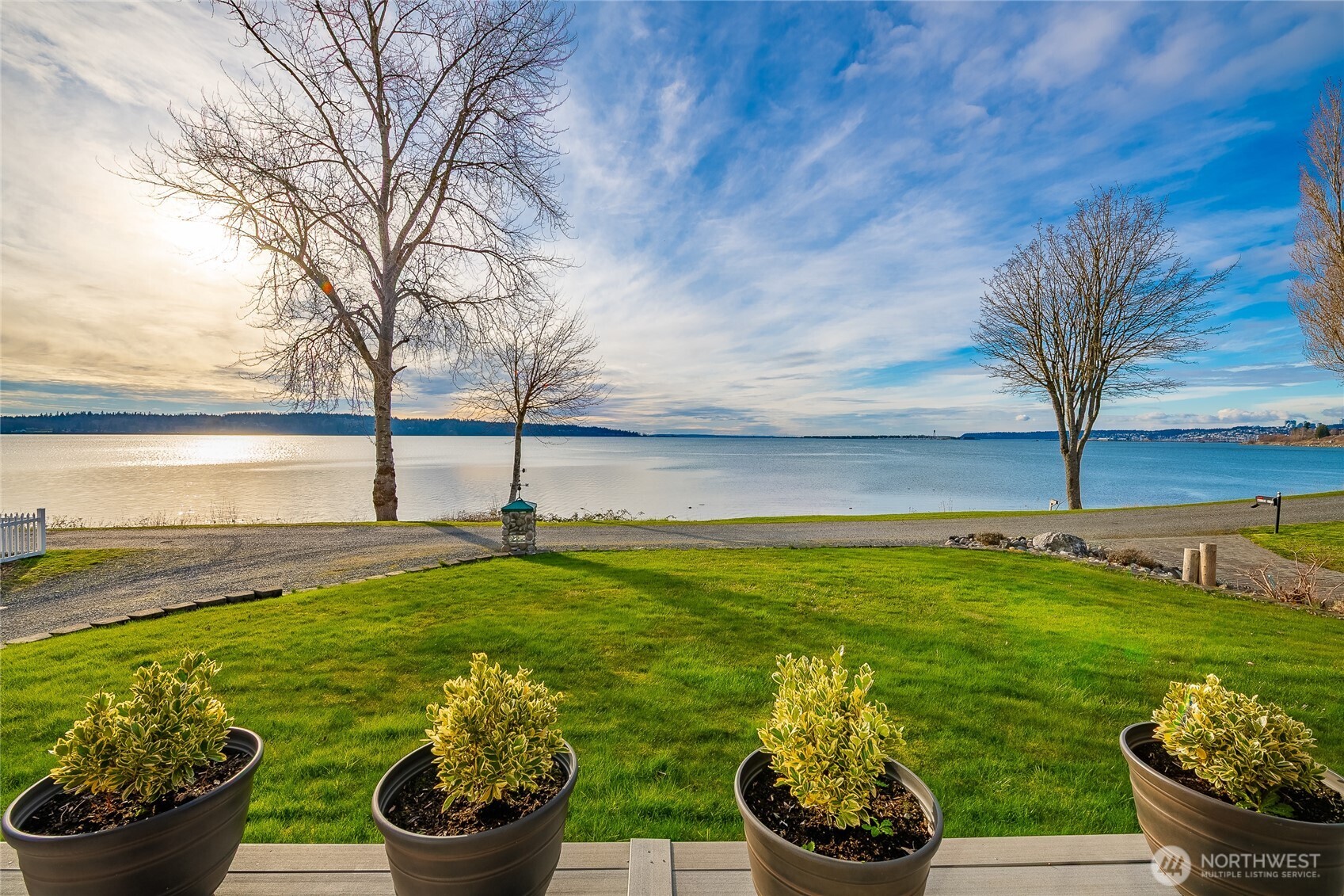 2176 Montfort Avenue