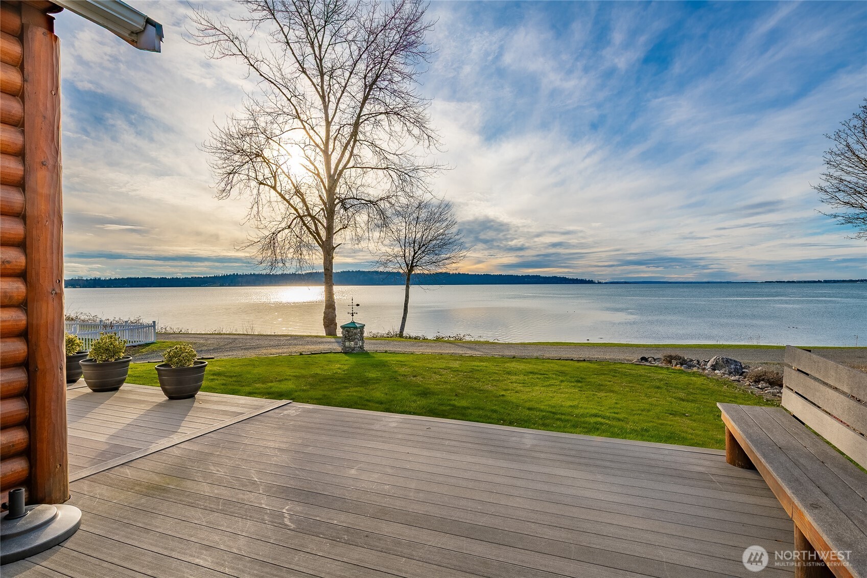 2176 Montfort Avenue