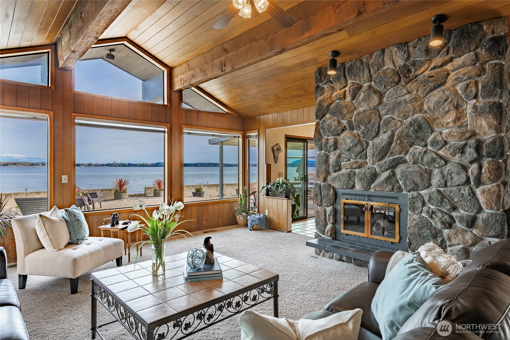 5411 Nootka Loop