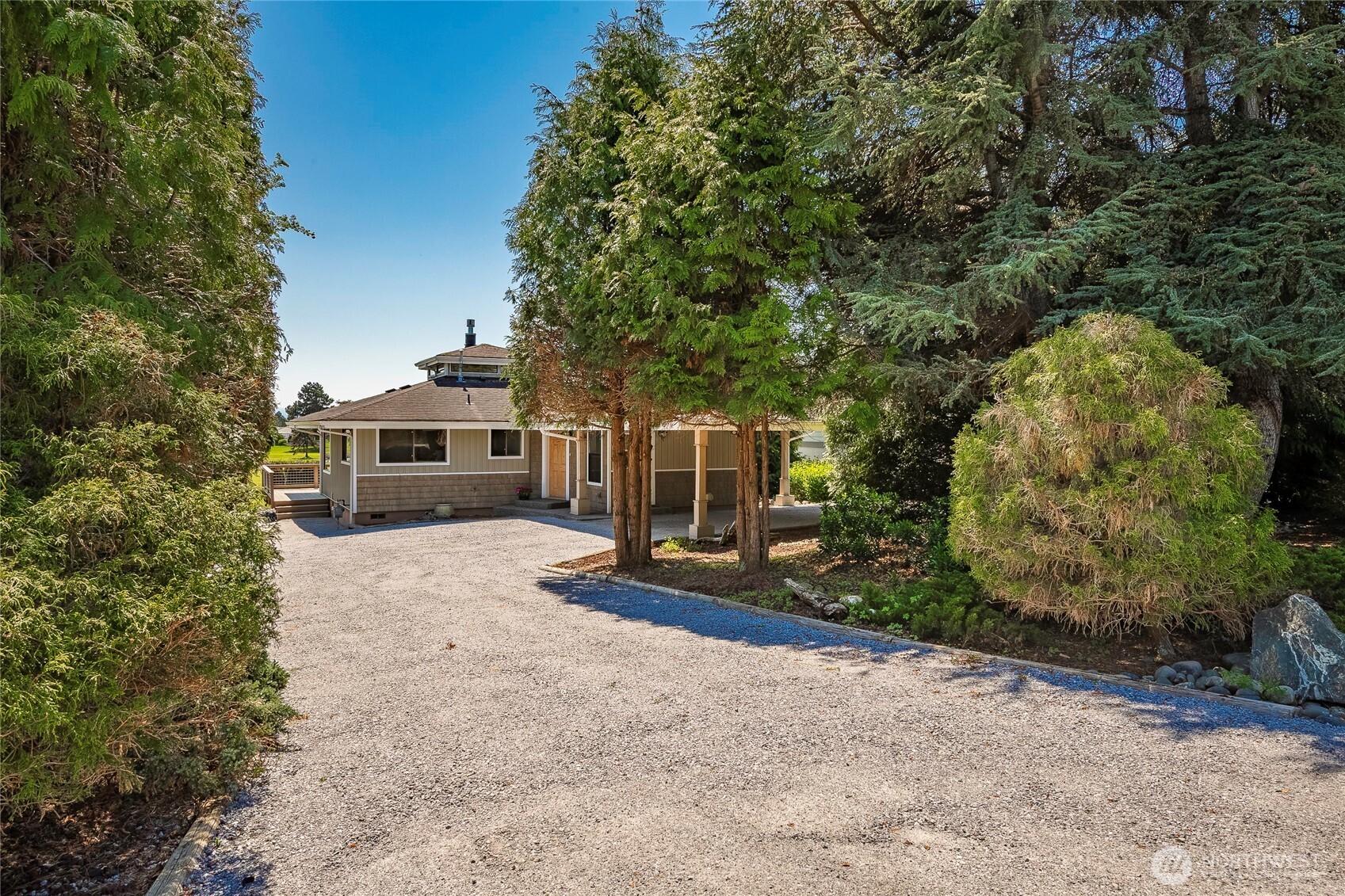 5537 Salish Road