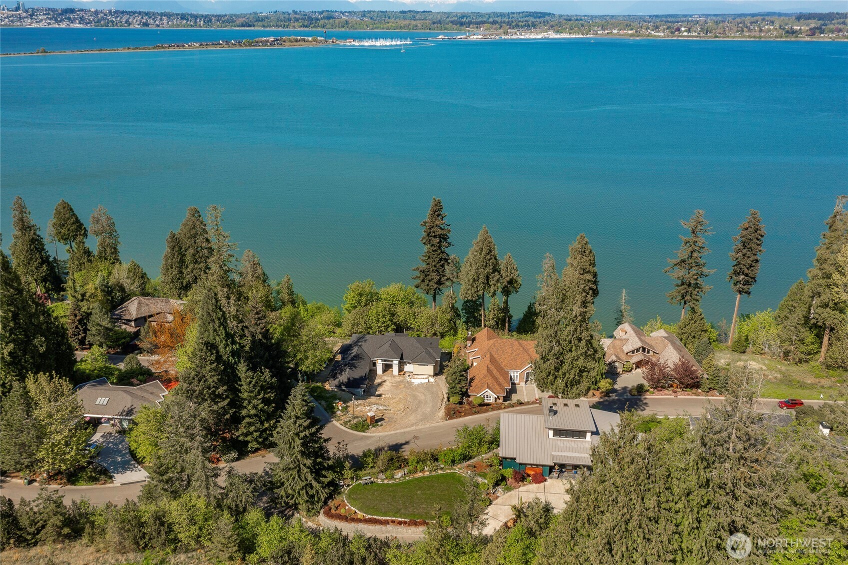 5442 Goldfinch Way