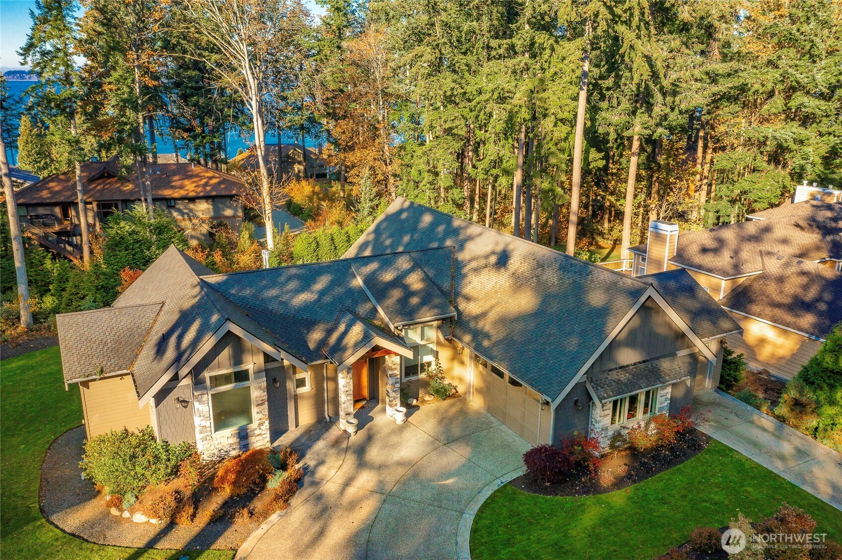 9125 Shearwater Road