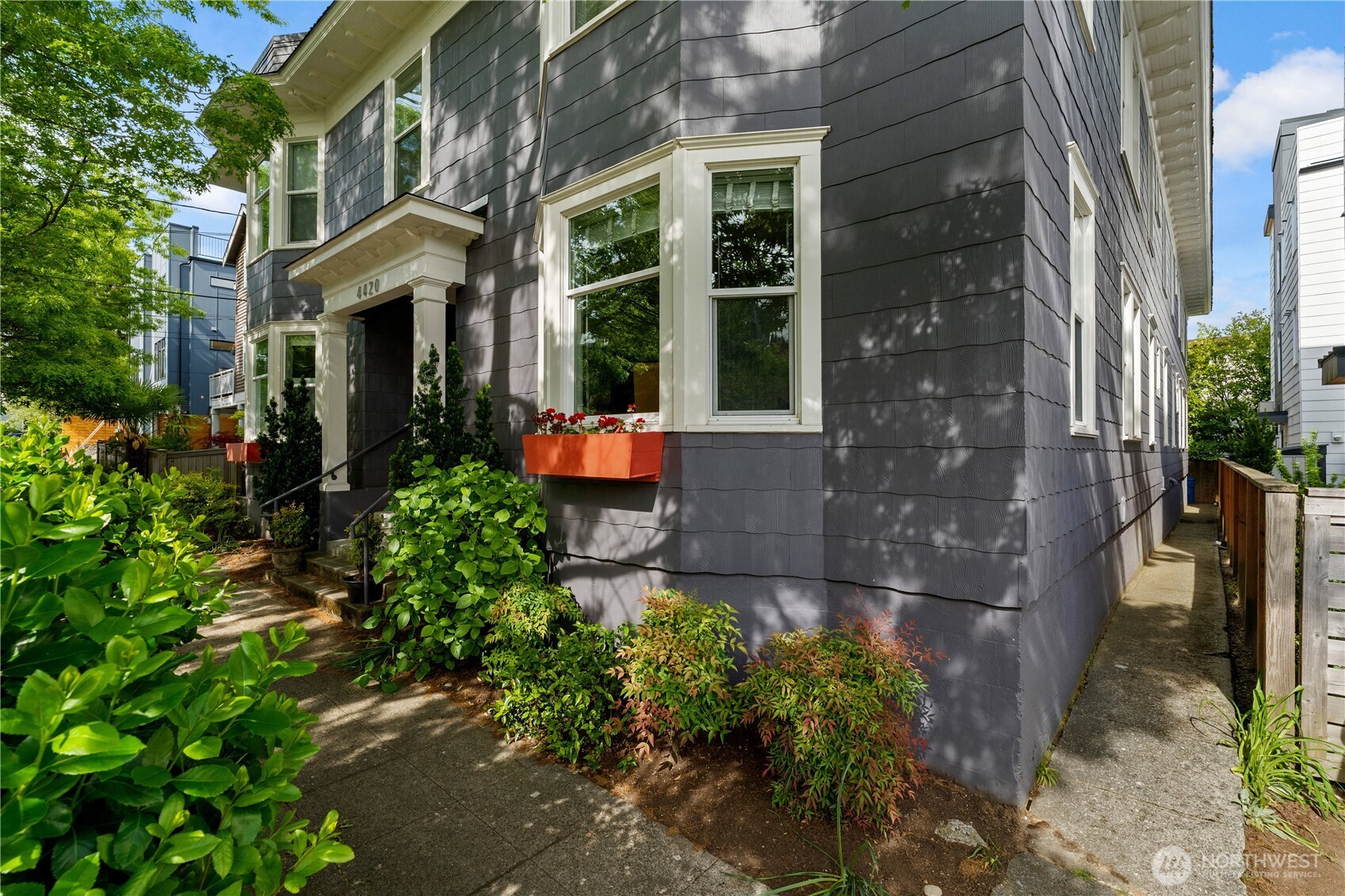 4420 Dayton Avenue N Unit: Unit 2