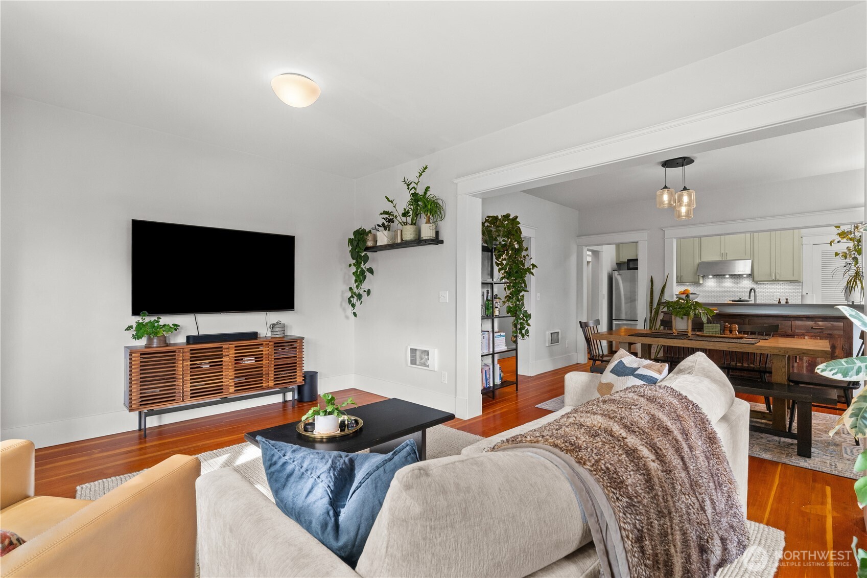 4420 Dayton Avenue N Unit: Unit 2