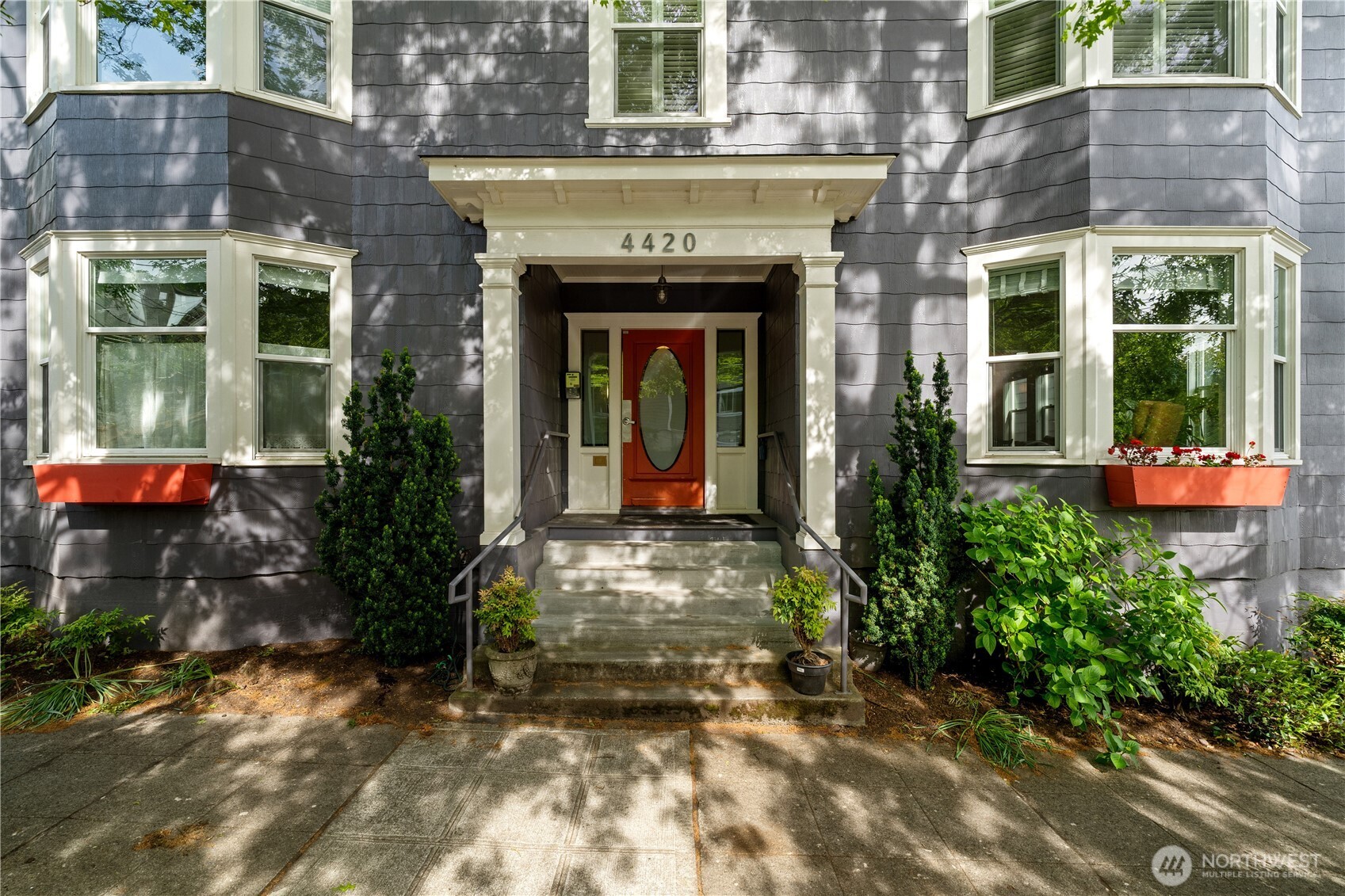 4420 Dayton Avenue N Unit: Unit 2