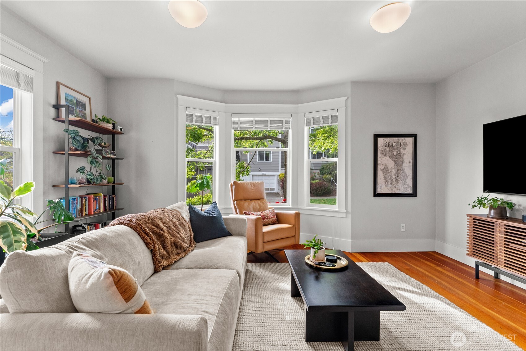 4420 Dayton Avenue N Unit: Unit 2
